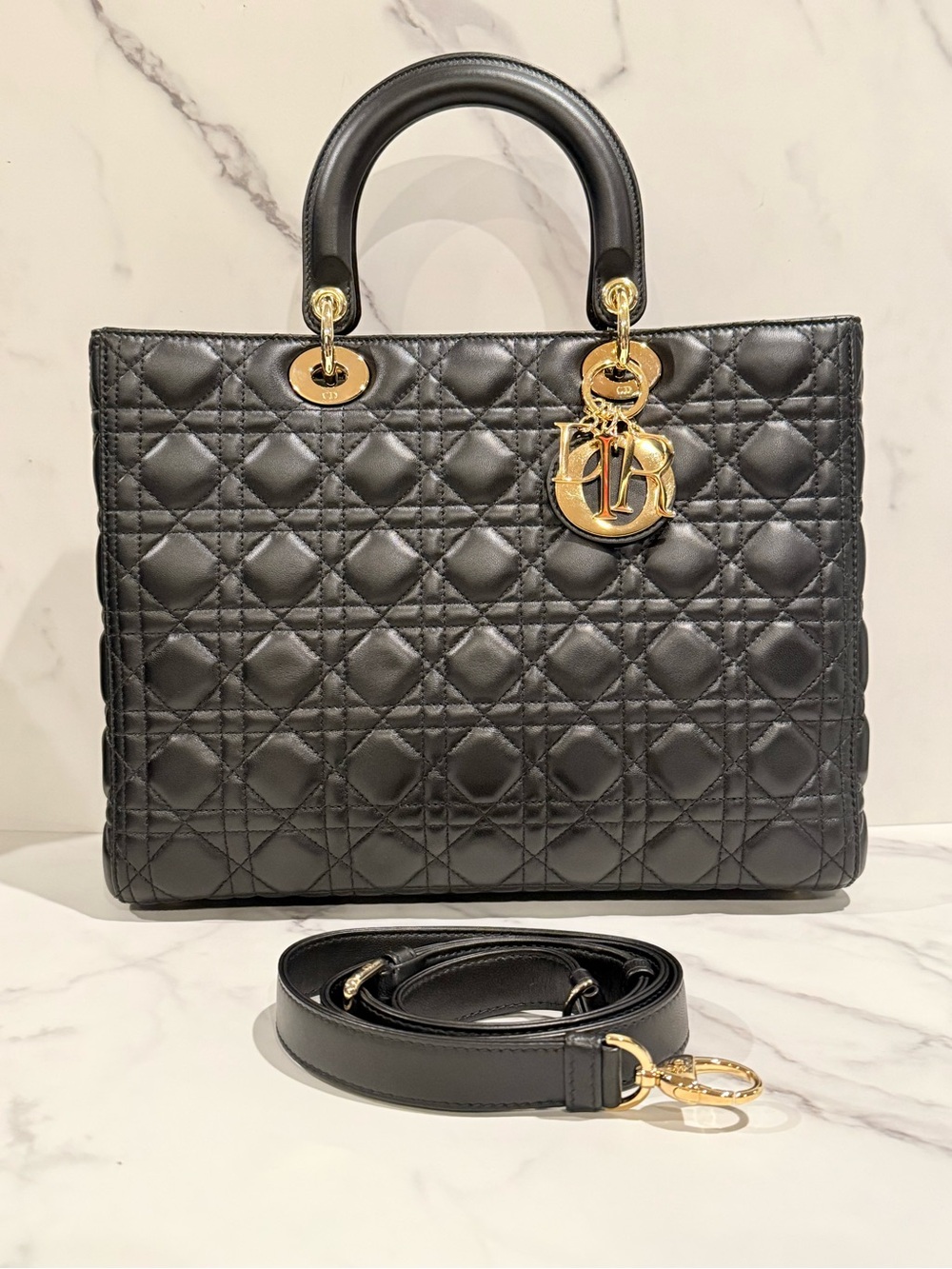 Lady Dior Large Bag - Picture 3 of 17
